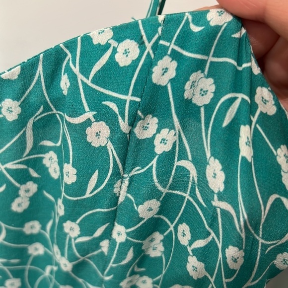 Realisation | The Amelia Midi Dress in Poison Ivy - Size XL - Picture 6 of 13